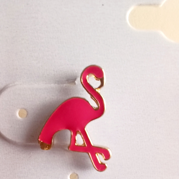 Periwinkle by Barlow Pink Flamingo Enamel Post Back Pierced Earrings - Picture 2 of 2